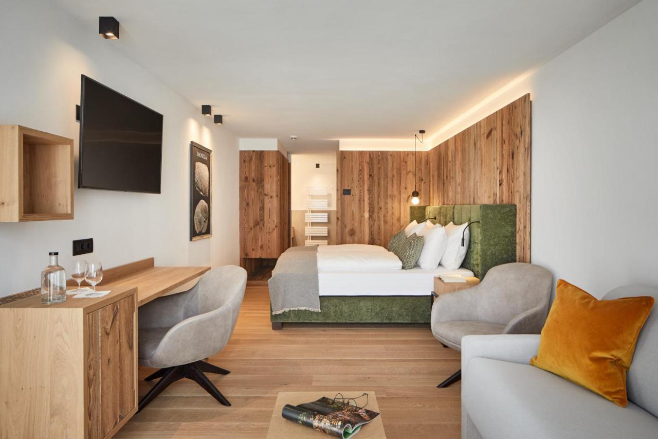 Hotel Marmolada Corvara In Badia Esterno foto